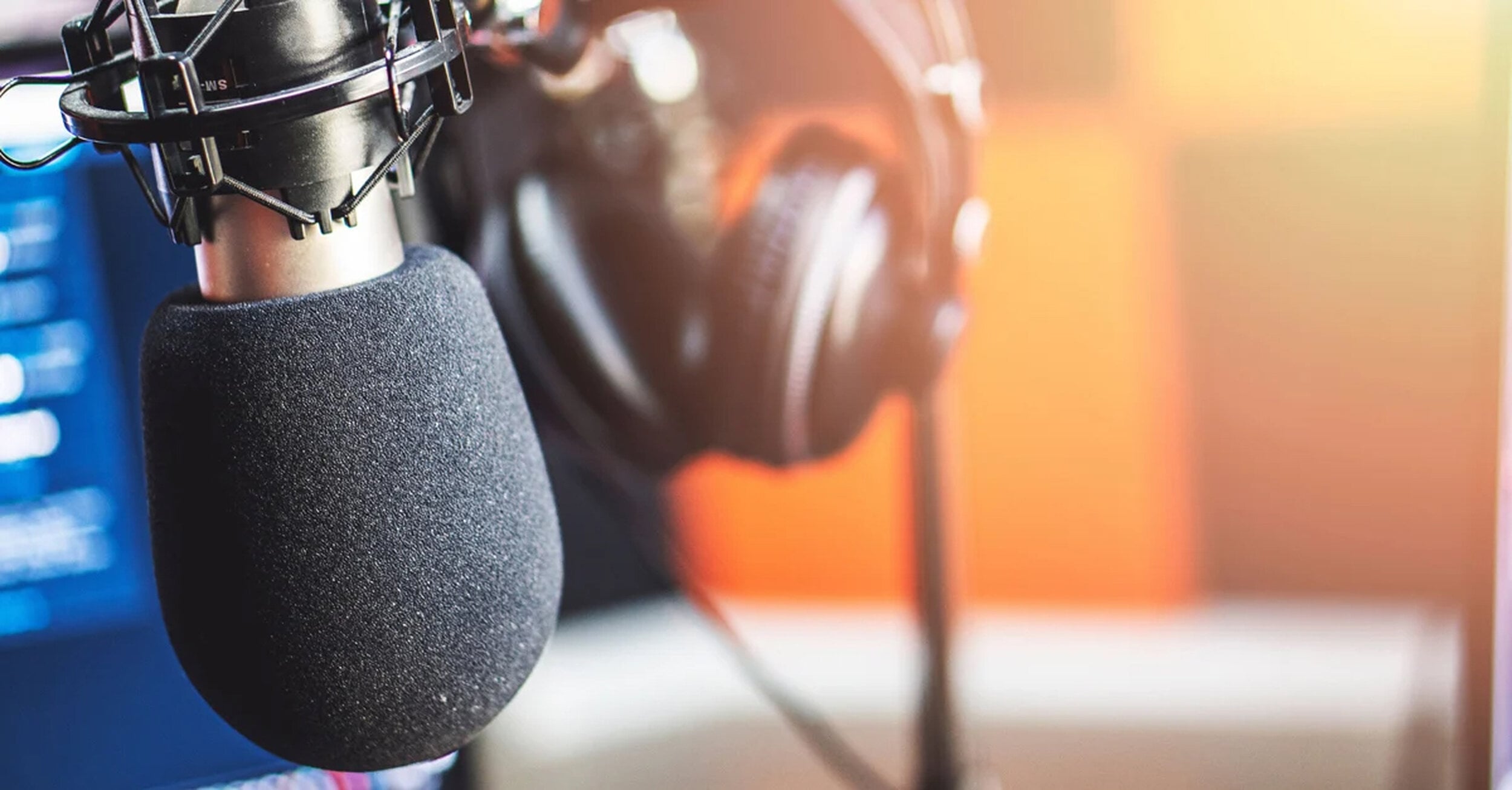 Mediahuis acquires Radio Veronica and RadioCorp (100% NL, SLAM! & SUNLITE)